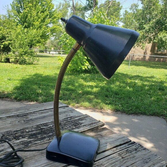 Vtg MCM Mid‎ Century Modern Industrial Black Gold Flex-Arm Desk Lamp Retro - Picture 6 of 16